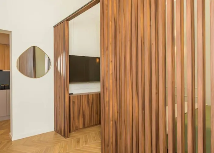 La Finestra Apartment